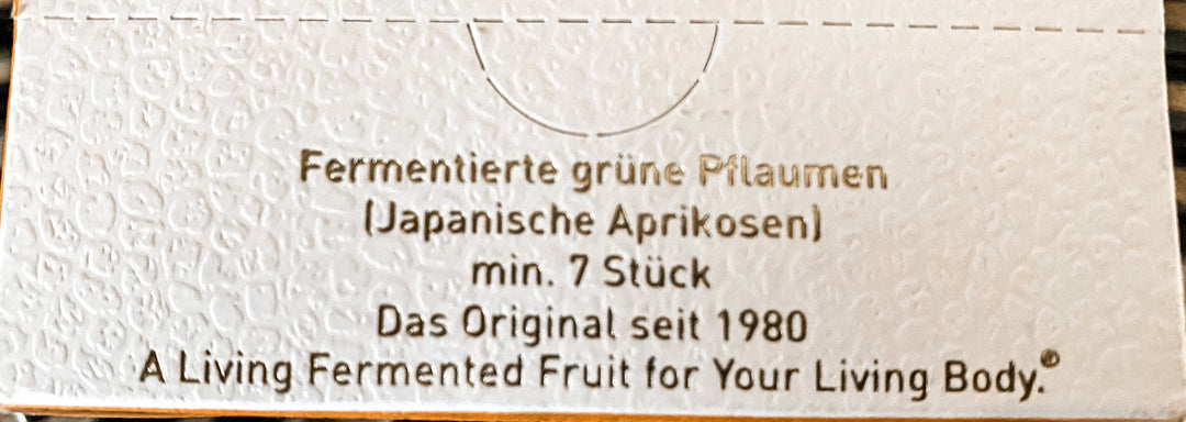 Fermentierte grüne Pflaumen ( Japanische Aprikosen)